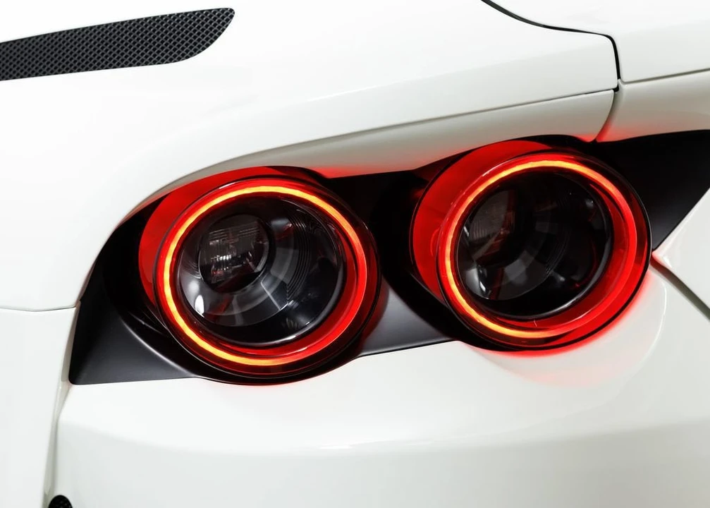 2021 Ferrari 812 GTS - Image 19 of 31