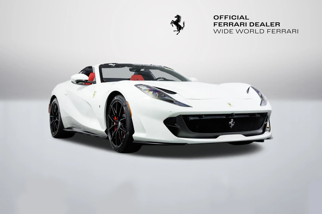 2021 Ferrari 812 GTS - Image 6 of 31