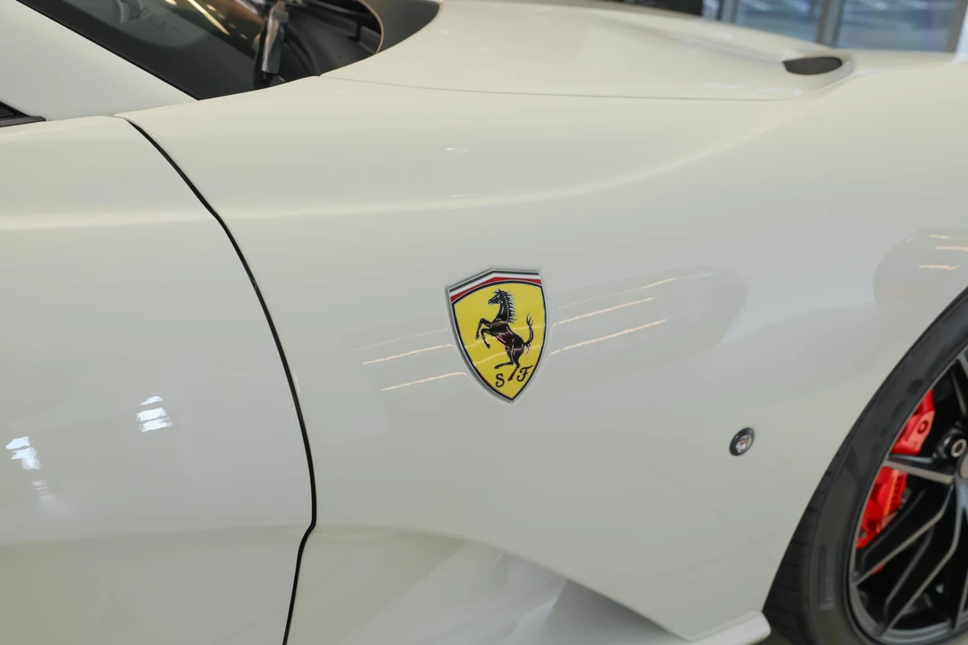 2021 Ferrari 812 GTS - Image 12 of 31