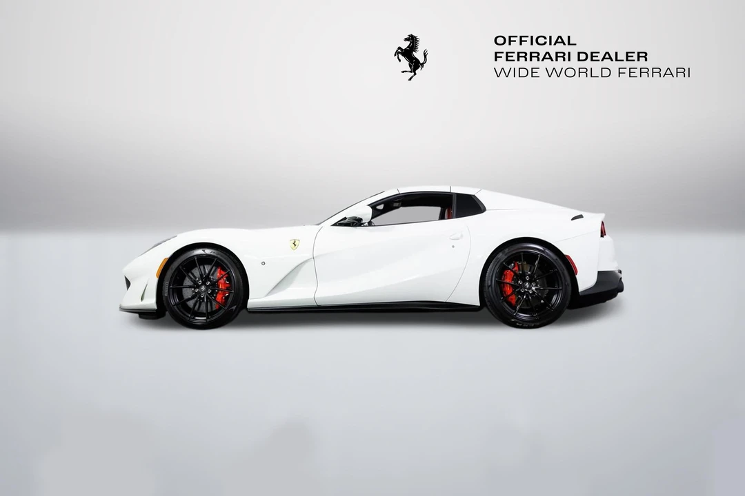 2021 Ferrari 812 GTS - Image 8 of 31