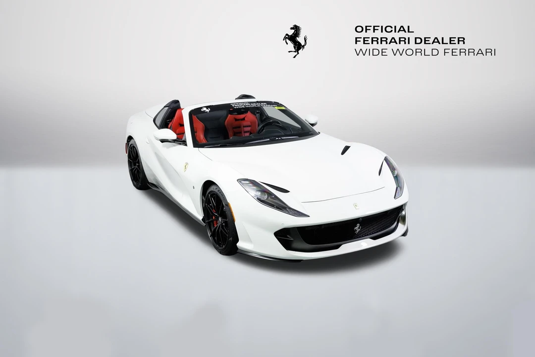 2021 Ferrari 812 GTS - Image 17 of 31