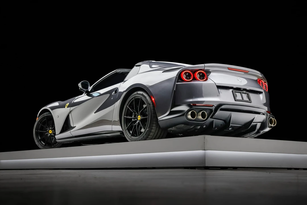 2021 Ferrari 812 GTS - Image 28 of 31