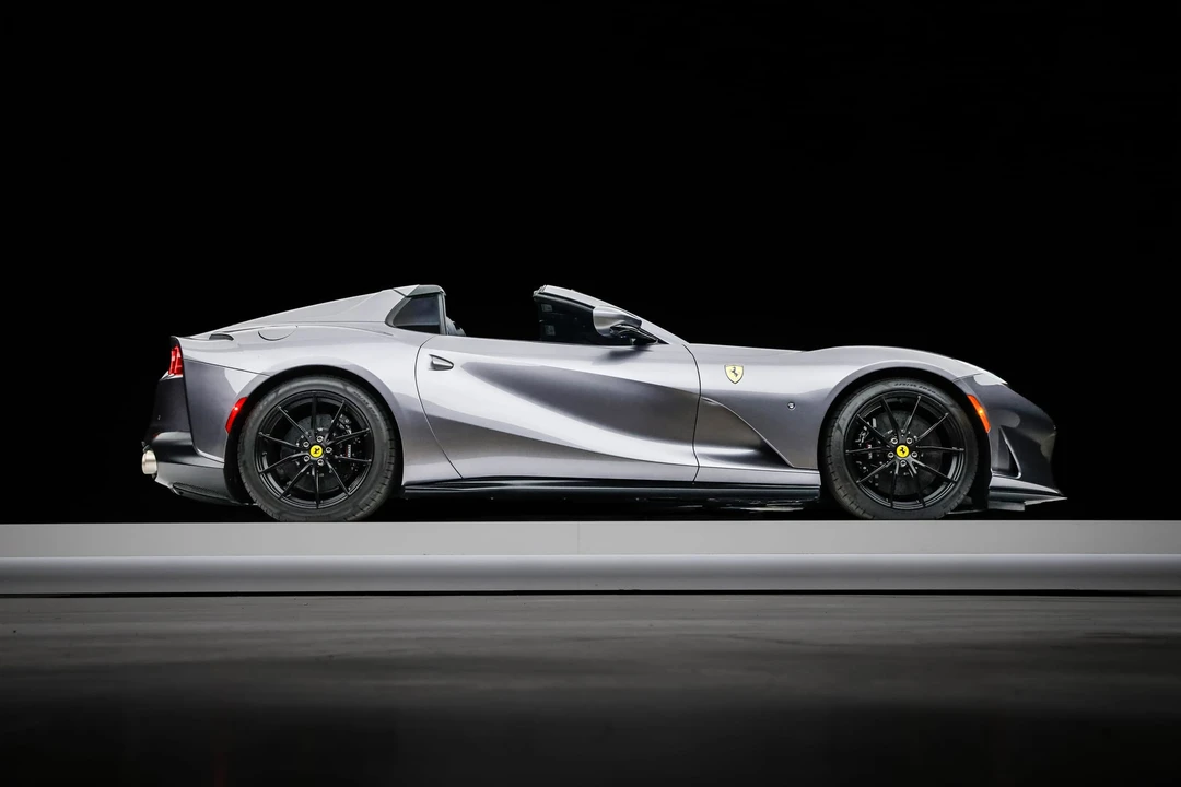 2021 Ferrari 812 GTS - Image 19 of 31