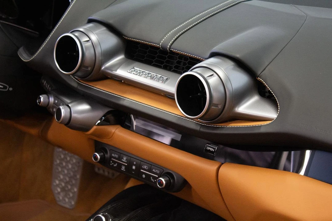 2021 Ferrari 812 GTS - Image 15 of 31
