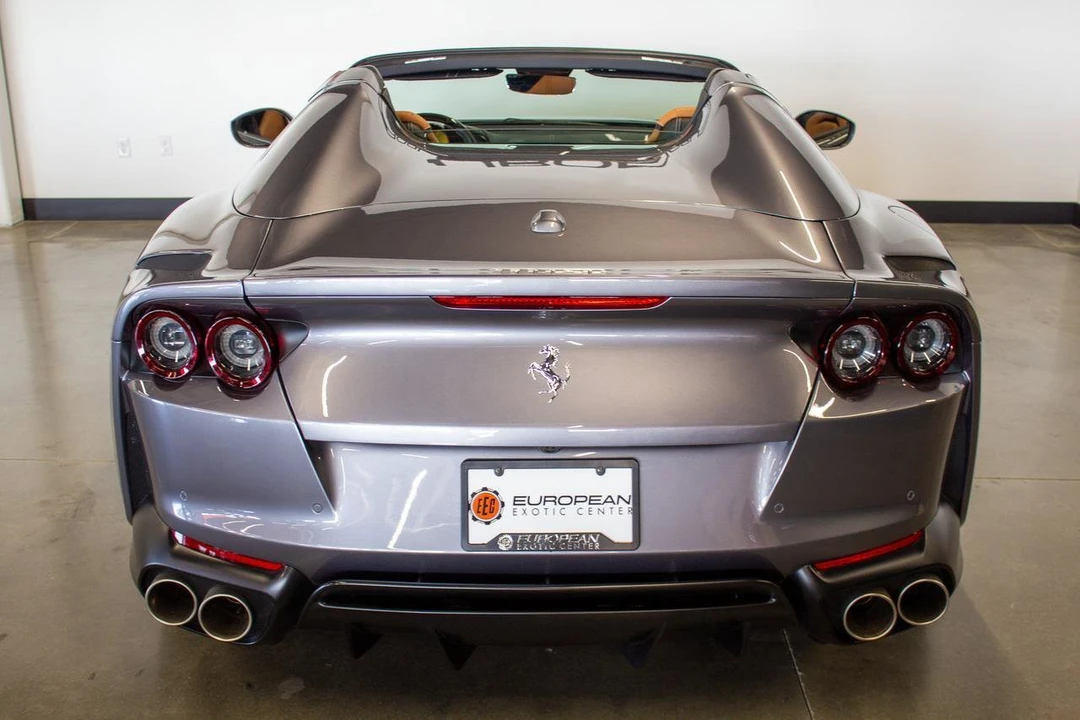 2021 Ferrari 812 GTS - Image 24 of 31