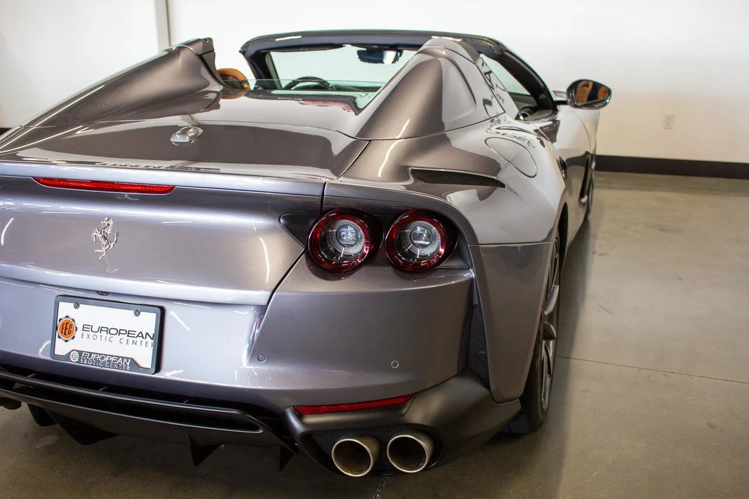 2021 Ferrari 812 GTS - Image 23 of 31
