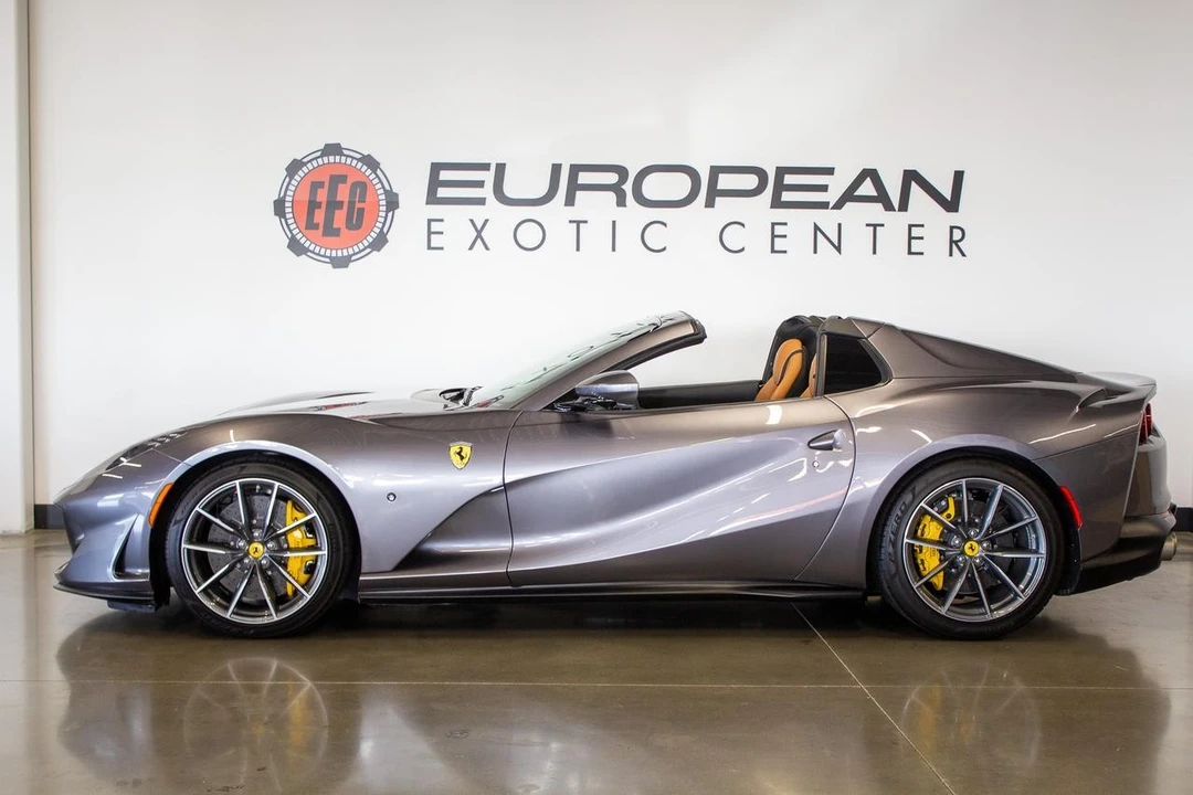 2021 Ferrari 812 GTS - Image 8 of 21
