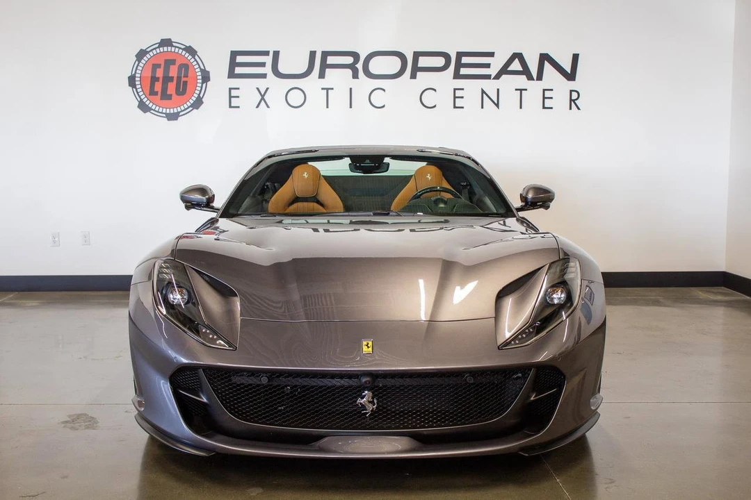 2021 Ferrari 812 GTS - Image 10 of 31