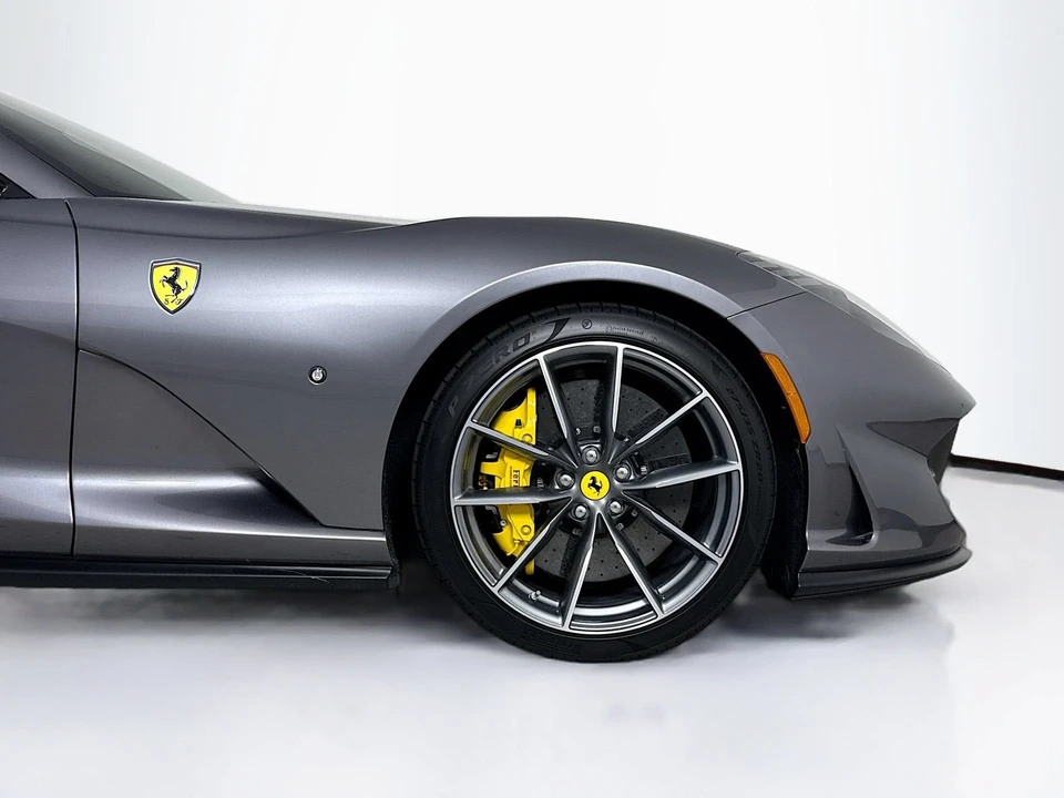 2021 Ferrari 812 GTS - Image 25 of 30