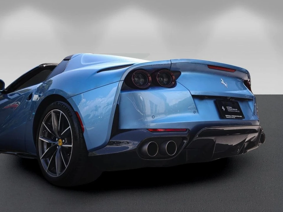 2021 Ferrari 812 GTS - Image 19 of 31
