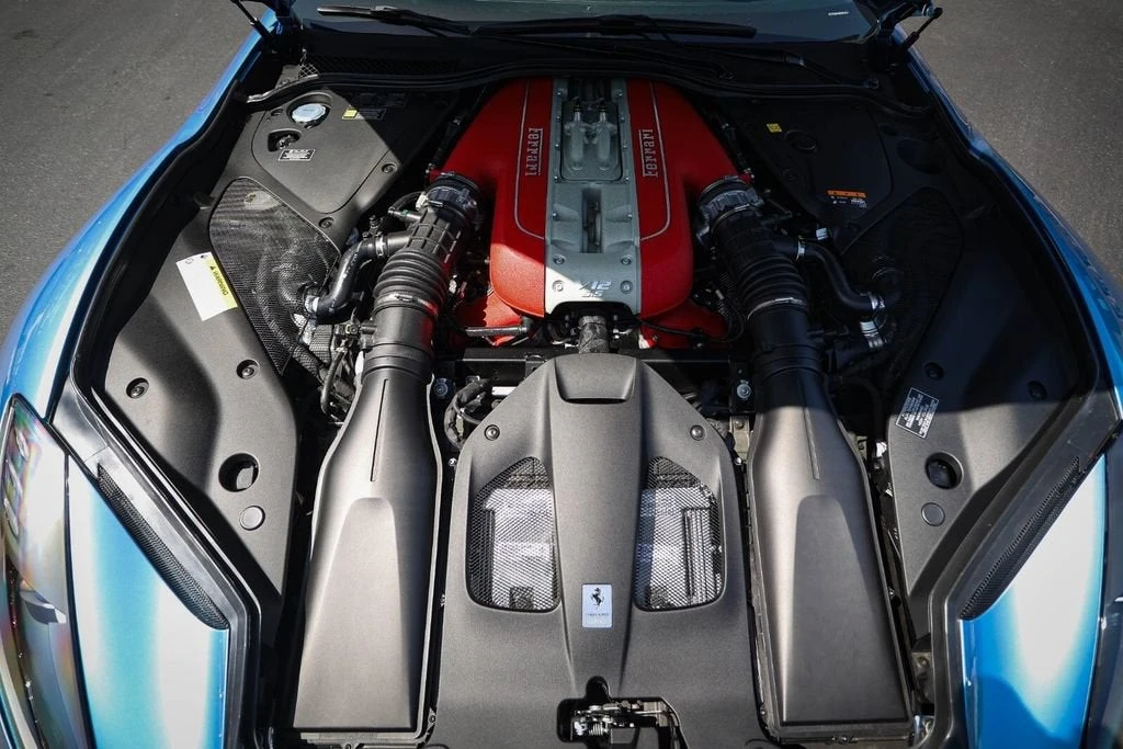 2021 Ferrari 812 GTS - Image 25 of 31