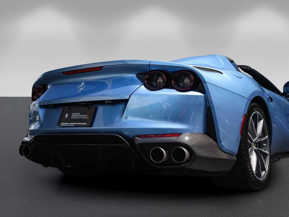 2021 Ferrari 812 GTS - Image 18 of 31