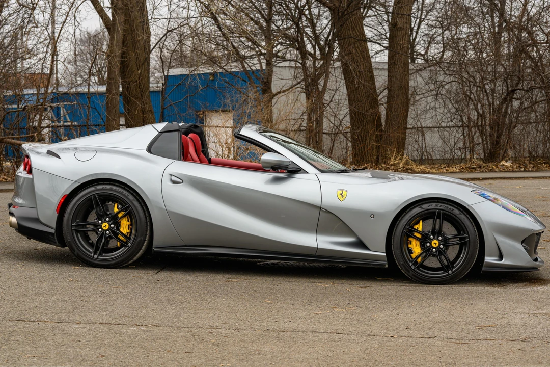 2021 Ferrari 812 GTS - Image 3 of 31