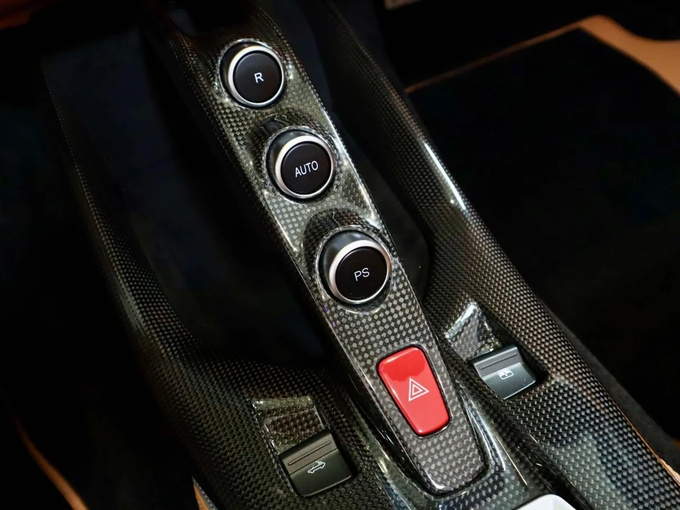 2021 Ferrari 812 GTS - Image 28 of 31