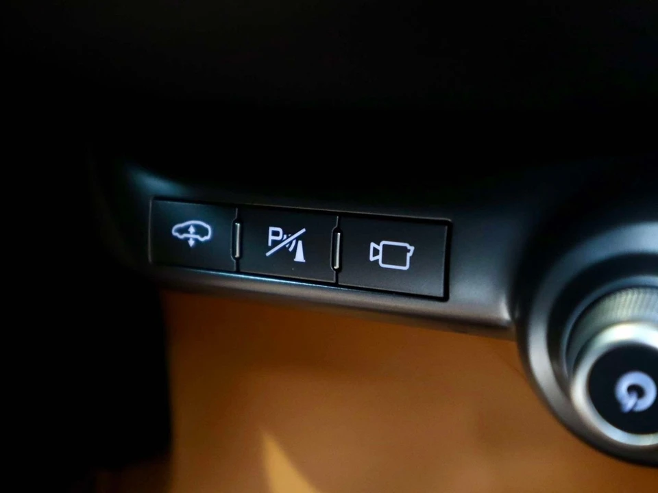 2021 Ferrari 812 GTS - Image 31 of 31
