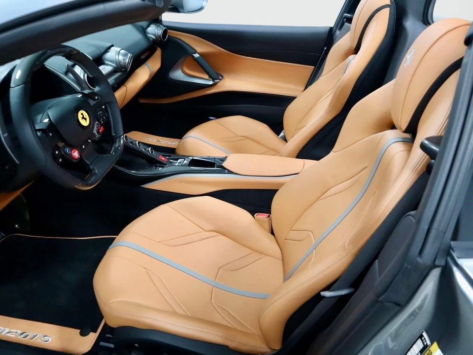 2021 Ferrari 812 GTS - Image 17 of 31