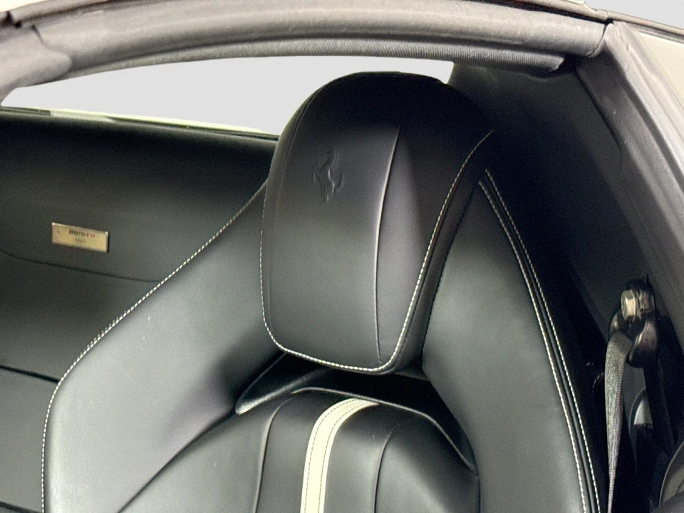 2021 Ferrari 812 GTS - Image 23 of 27