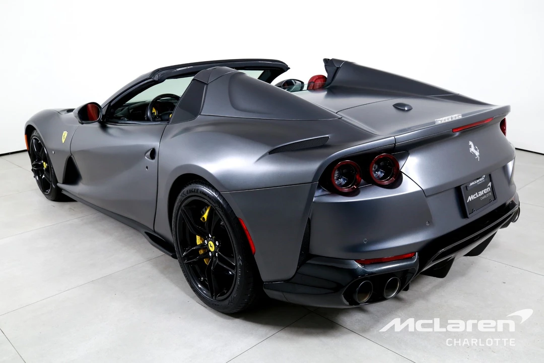 2021 Ferrari 812 GTS - Image 7 of 31