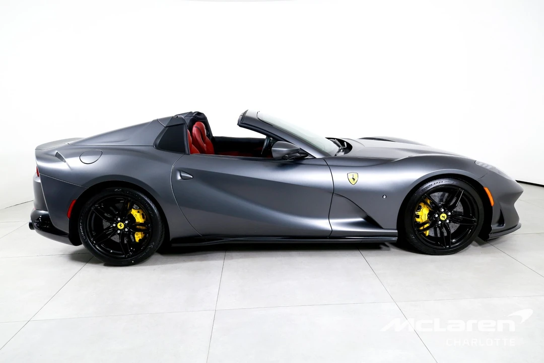 2021 Ferrari 812 GTS - Image 10 of 31