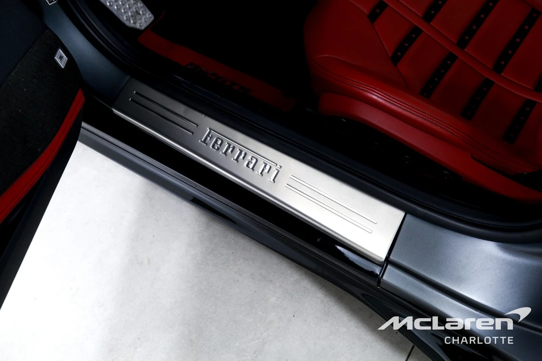 2021 Ferrari 812 GTS - Image 17 of 31