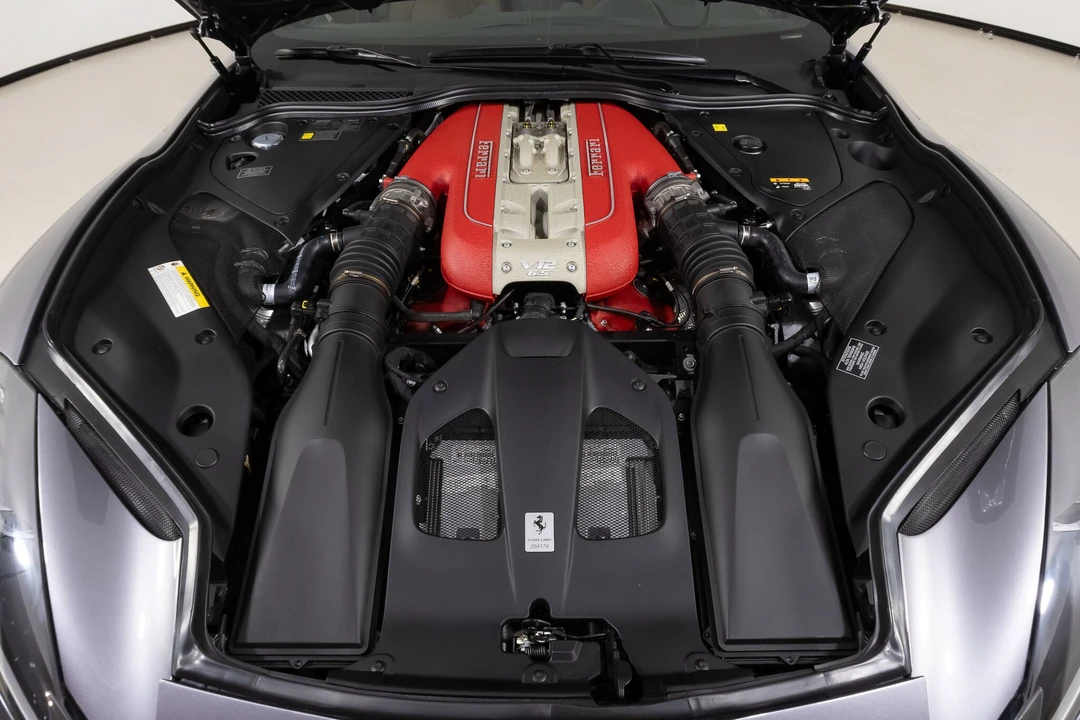 2021 Ferrari 812 GTS - Image 25 of 31