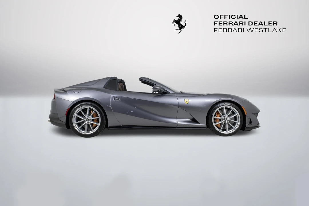 2021 Ferrari 812 GTS - Image 10 of 31