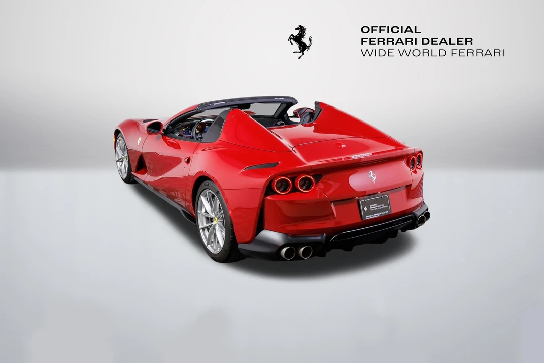 2021 Ferrari 812 GTS - Image 17 of 31