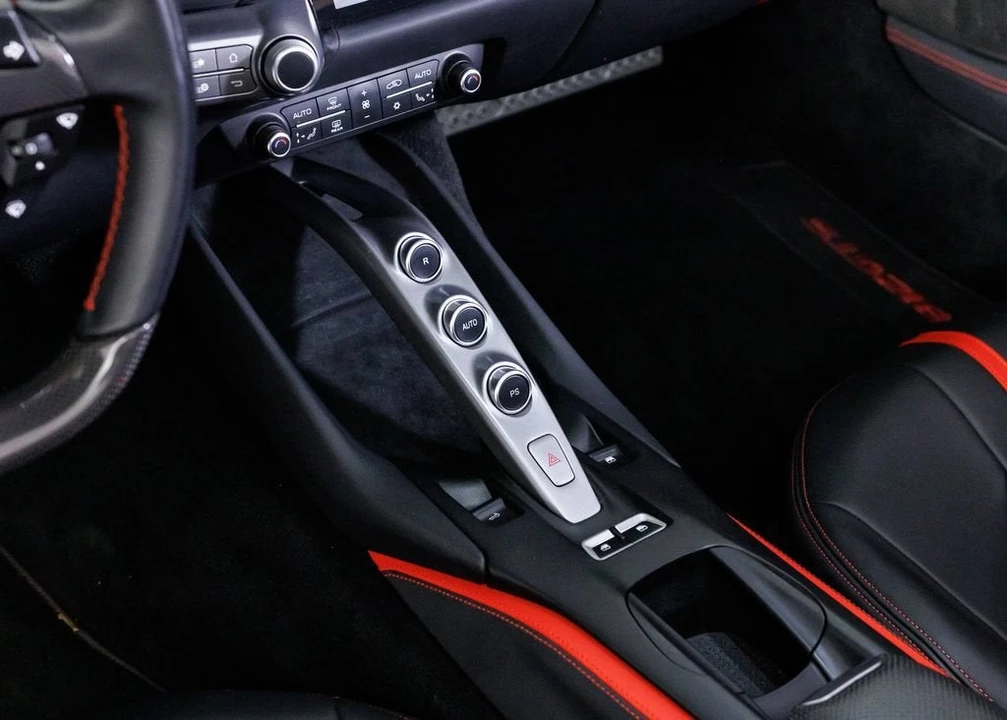 2021 Ferrari 812 GTS - Image 27 of 31