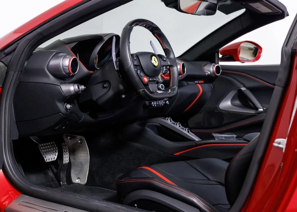 2021 Ferrari 812 GTS - Image 19 of 31