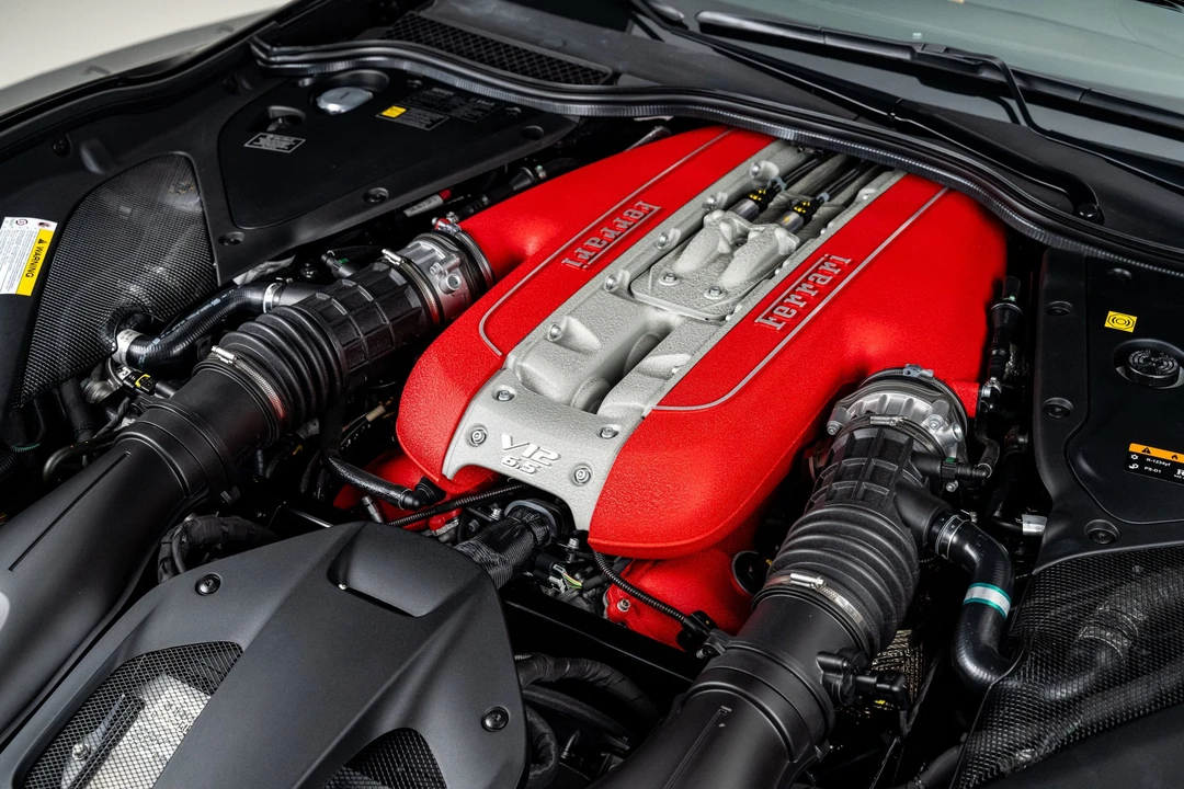 2021 Ferrari 812 GTS - Image 5 of 31