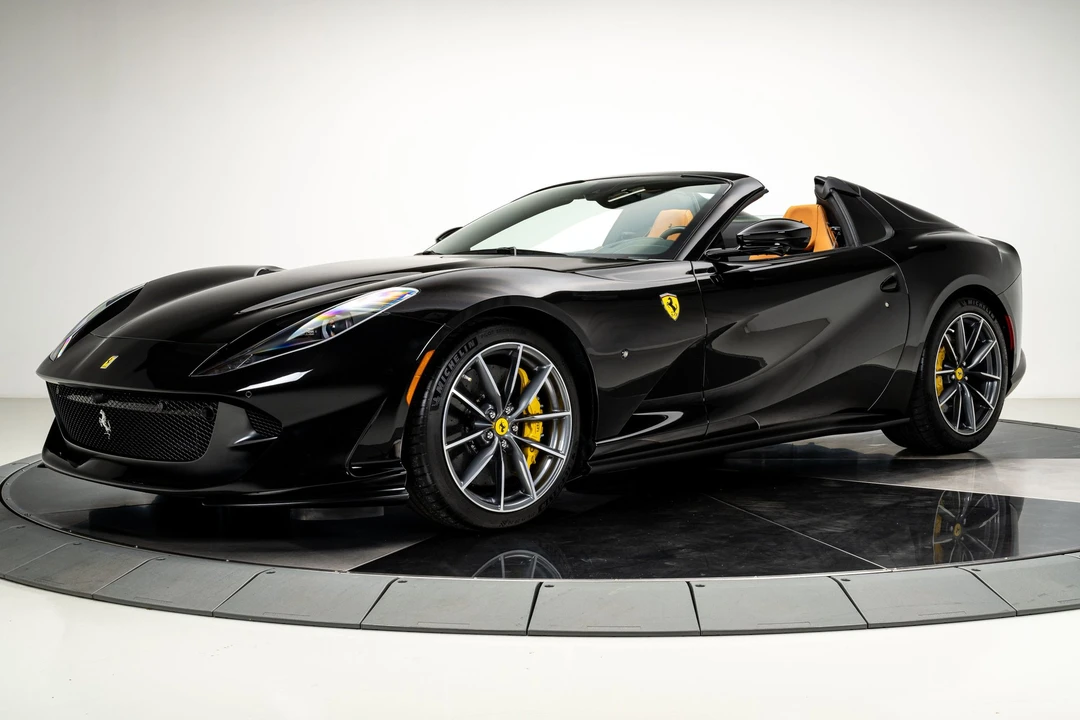 2021 Ferrari 812 GTS - Image 8 of 31