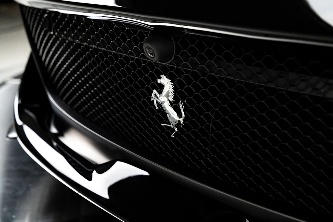 2021 Ferrari 812 GTS - Image 15 of 31