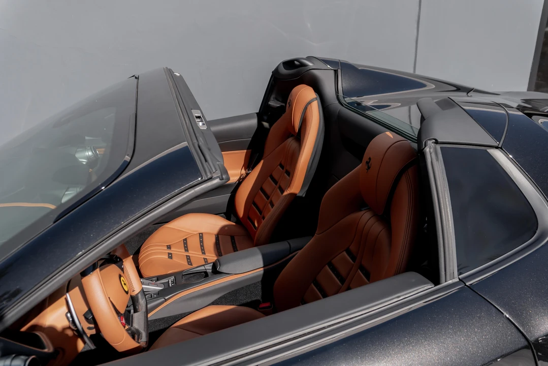 2021 Ferrari 812 GTS - Image 19 of 31