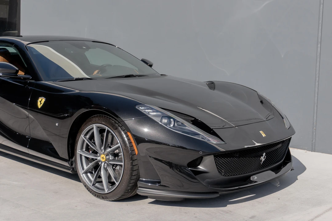 2021 Ferrari 812 GTS - Image 12 of 31