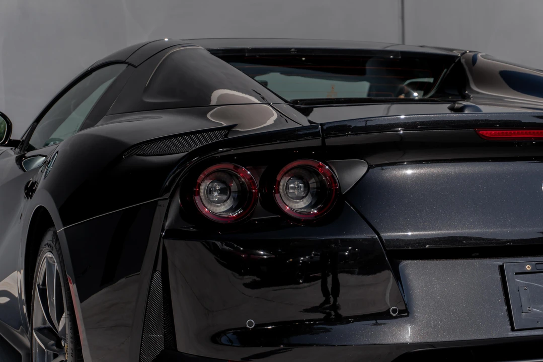 2021 Ferrari 812 GTS - Image 24 of 31