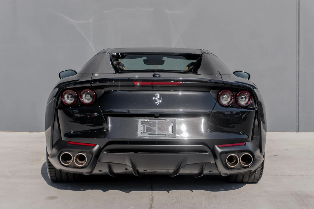 2021 Ferrari 812 GTS - Image 9 of 31