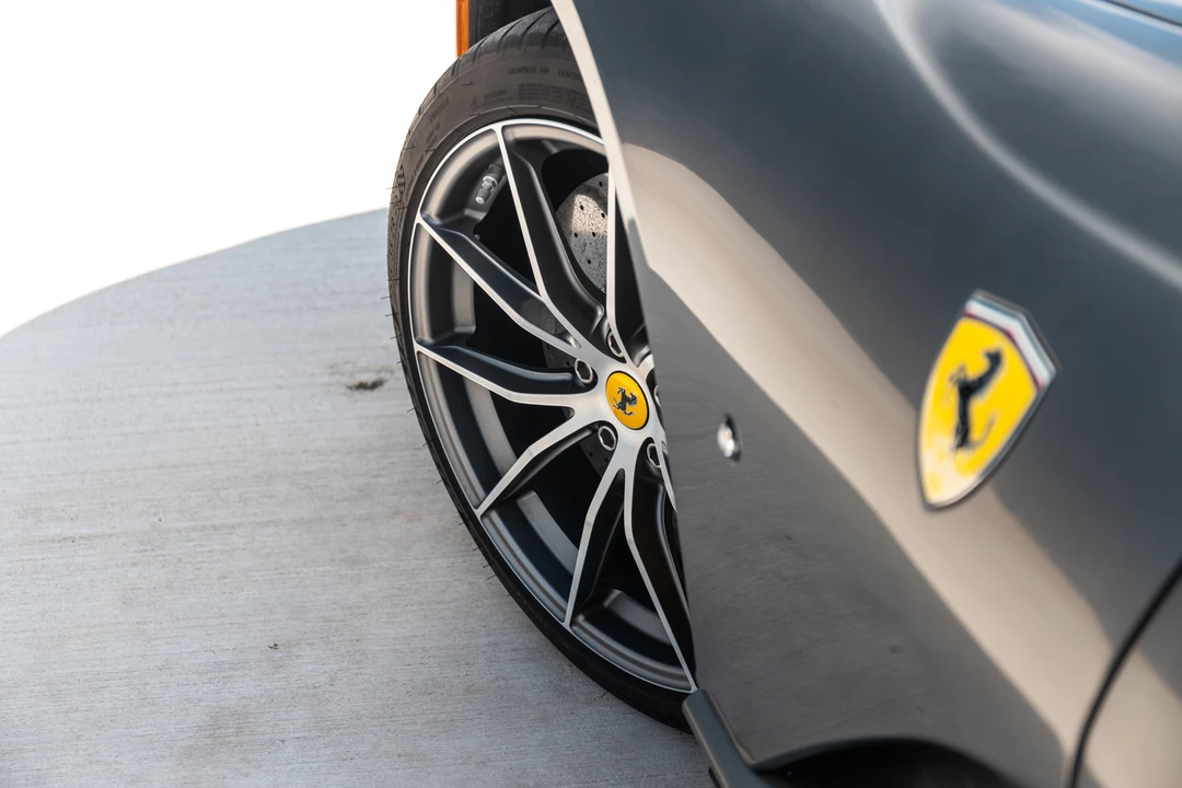2021 Ferrari 812 GTS - Image 29 of 31