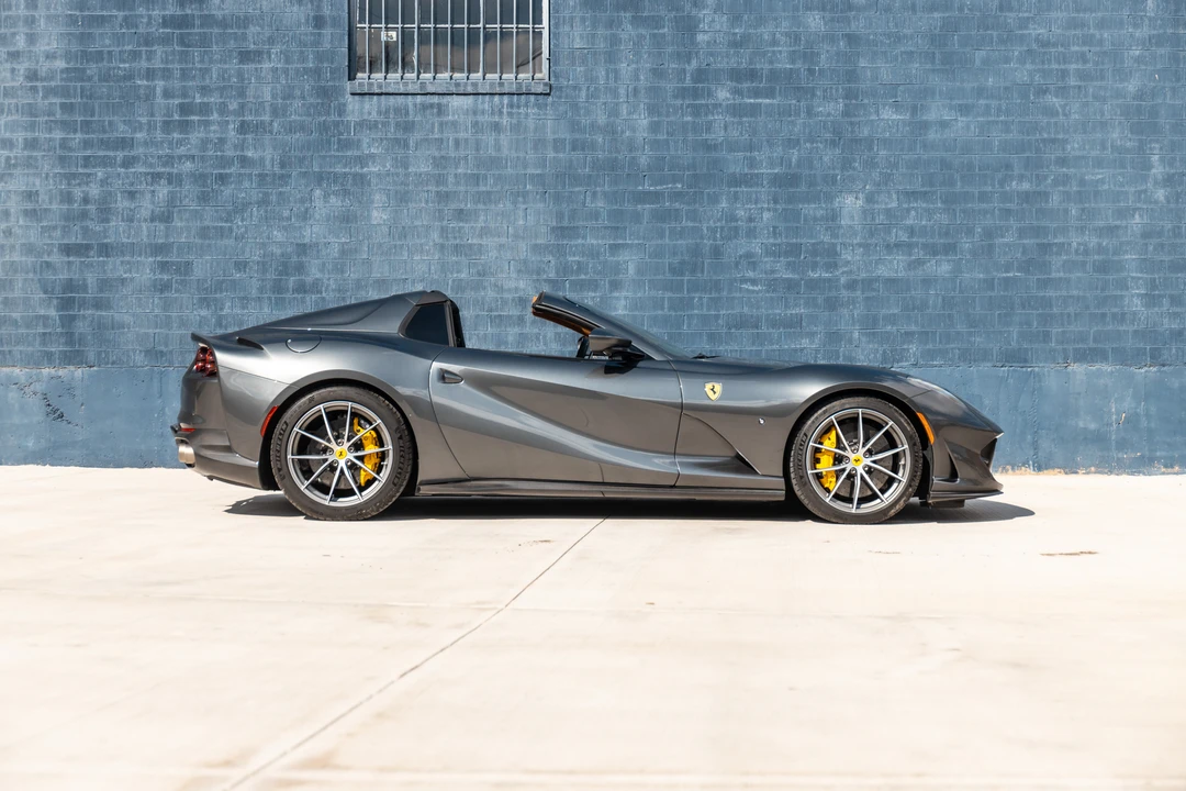 2021 Ferrari 812 GTS - Image 6 of 31