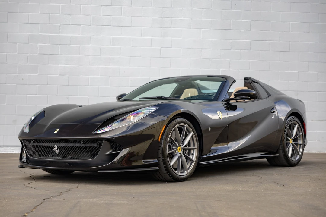2021 Ferrari 812 GTS - Image 5 of 31