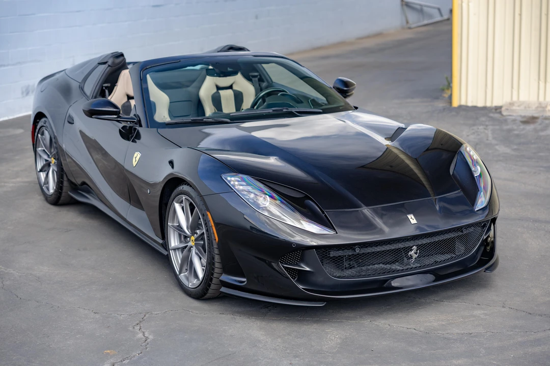 2021 Ferrari 812 GTS - Image 28 of 31