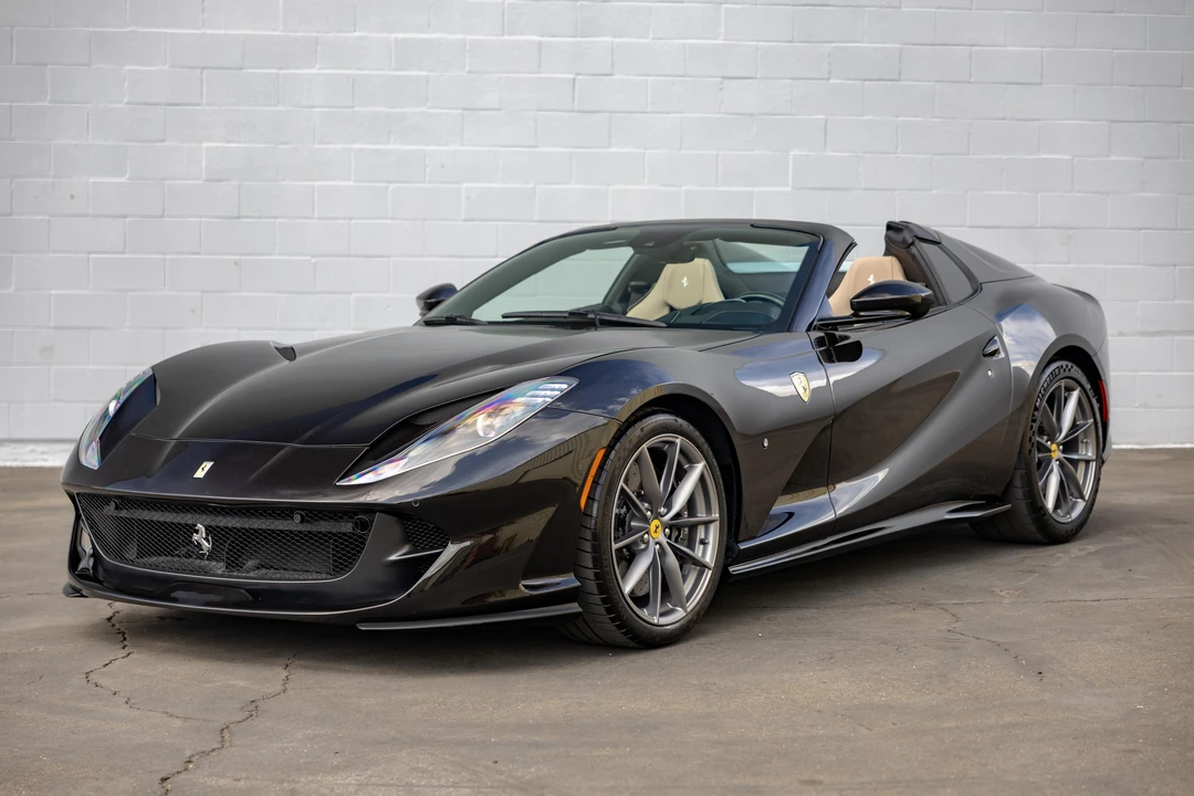 2021 Ferrari 812 GTS - Image 10 of 31