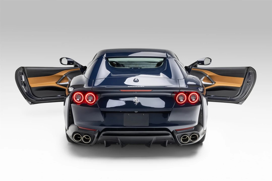 2021 Ferrari 812 GTS - Image 19 of 31