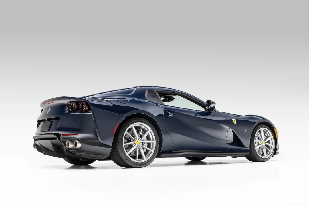 2021 Ferrari 812 GTS - Image 13 of 31
