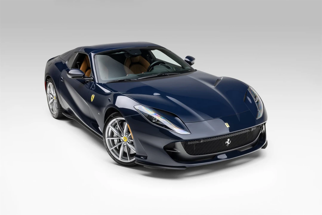 2021 Ferrari 812 GTS - Image 16 of 31
