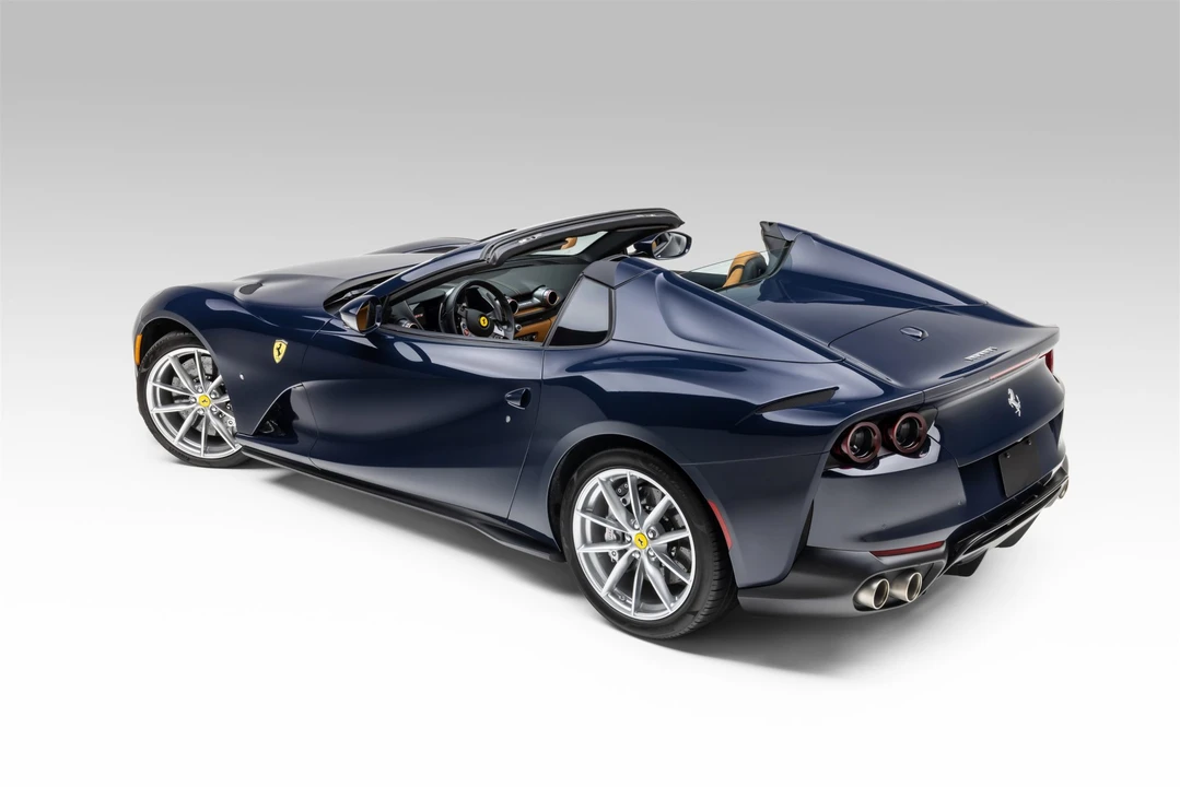 2021 Ferrari 812 GTS - Image 6 of 31