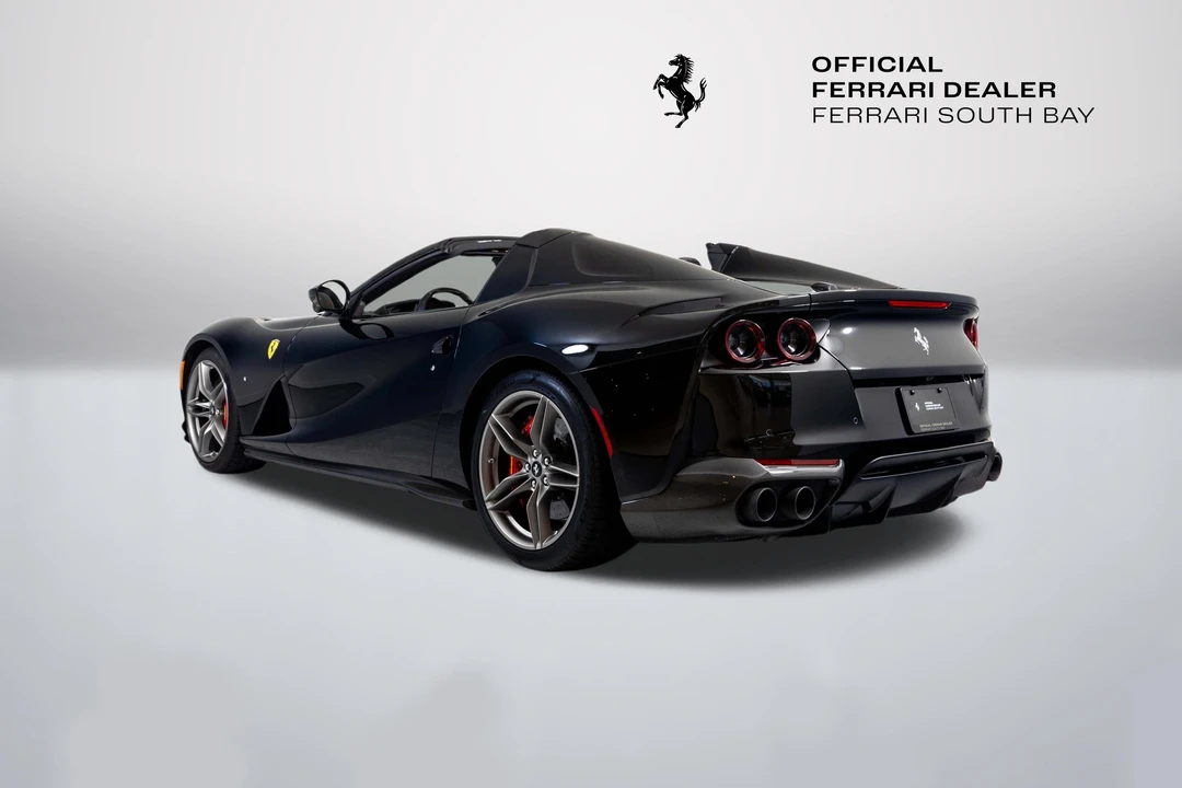 2021 Ferrari 812 GTS - Image 8 of 31