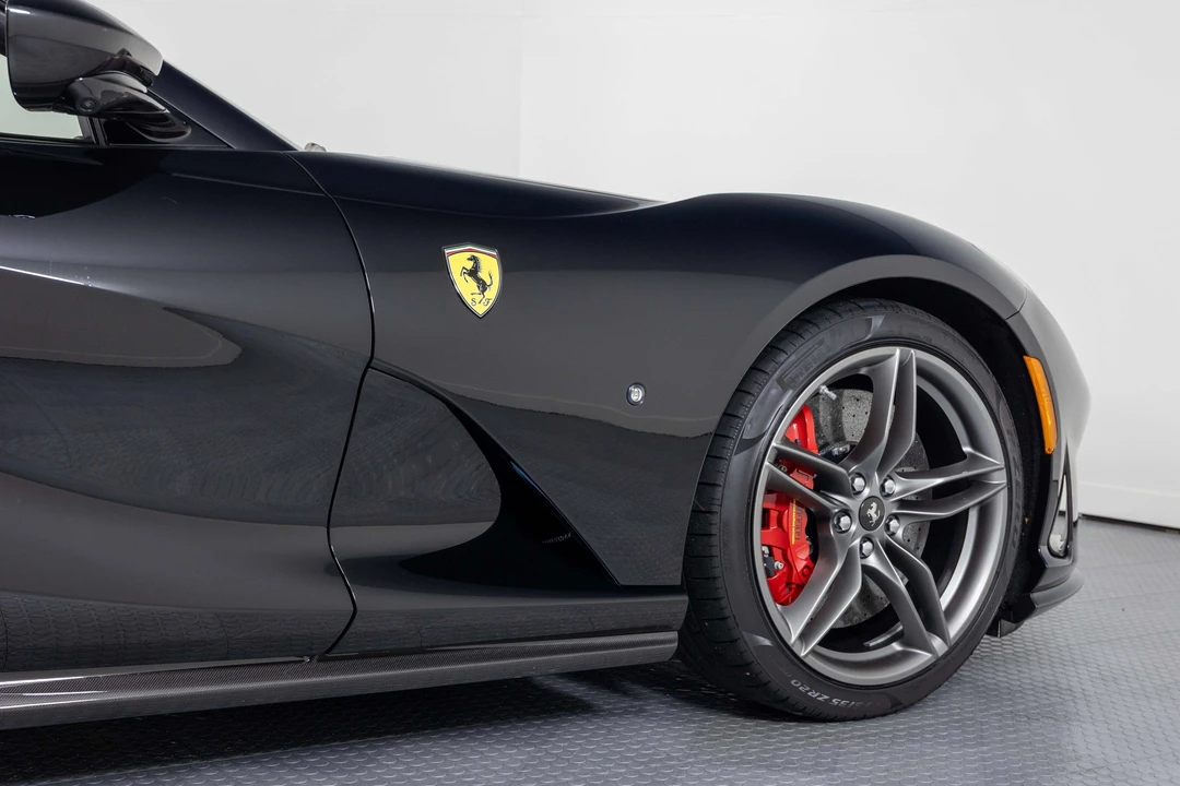 2021 Ferrari 812 GTS - Image 20 of 31