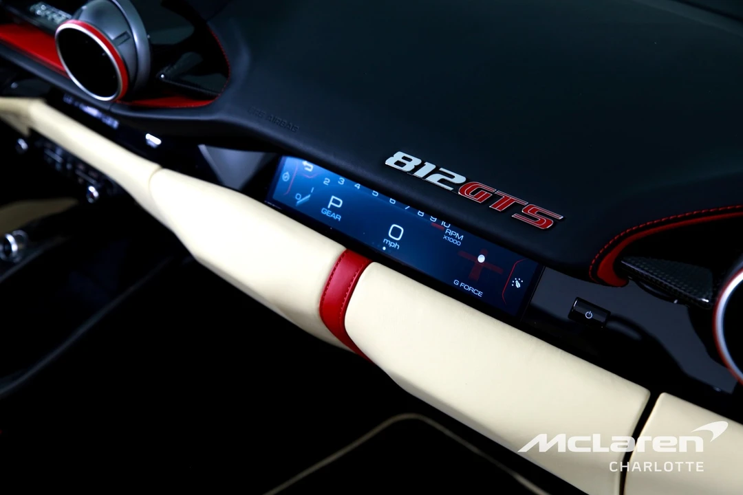 2021 Ferrari - Image 22 of 31