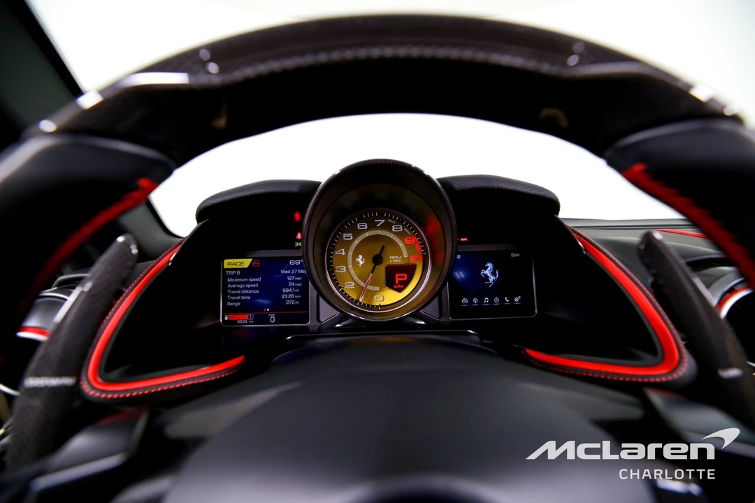 2021 Ferrari - Image 14 of 31