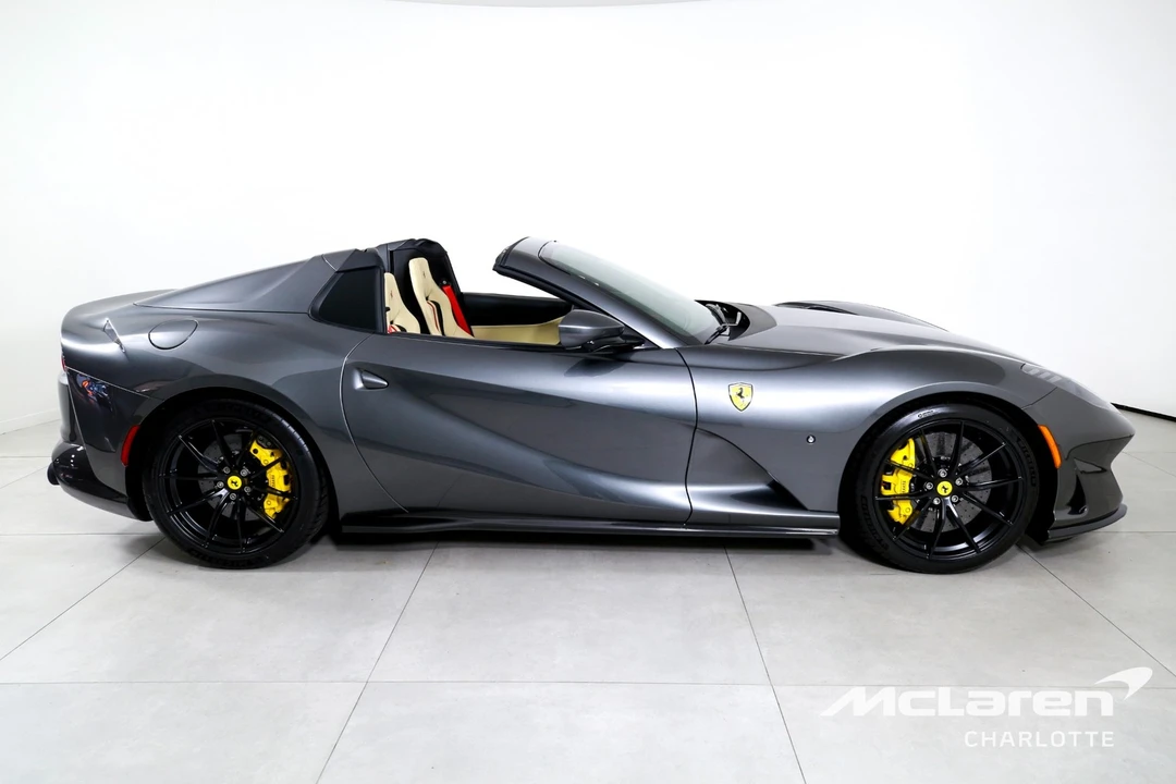 2021 Ferrari - Image 10 of 31